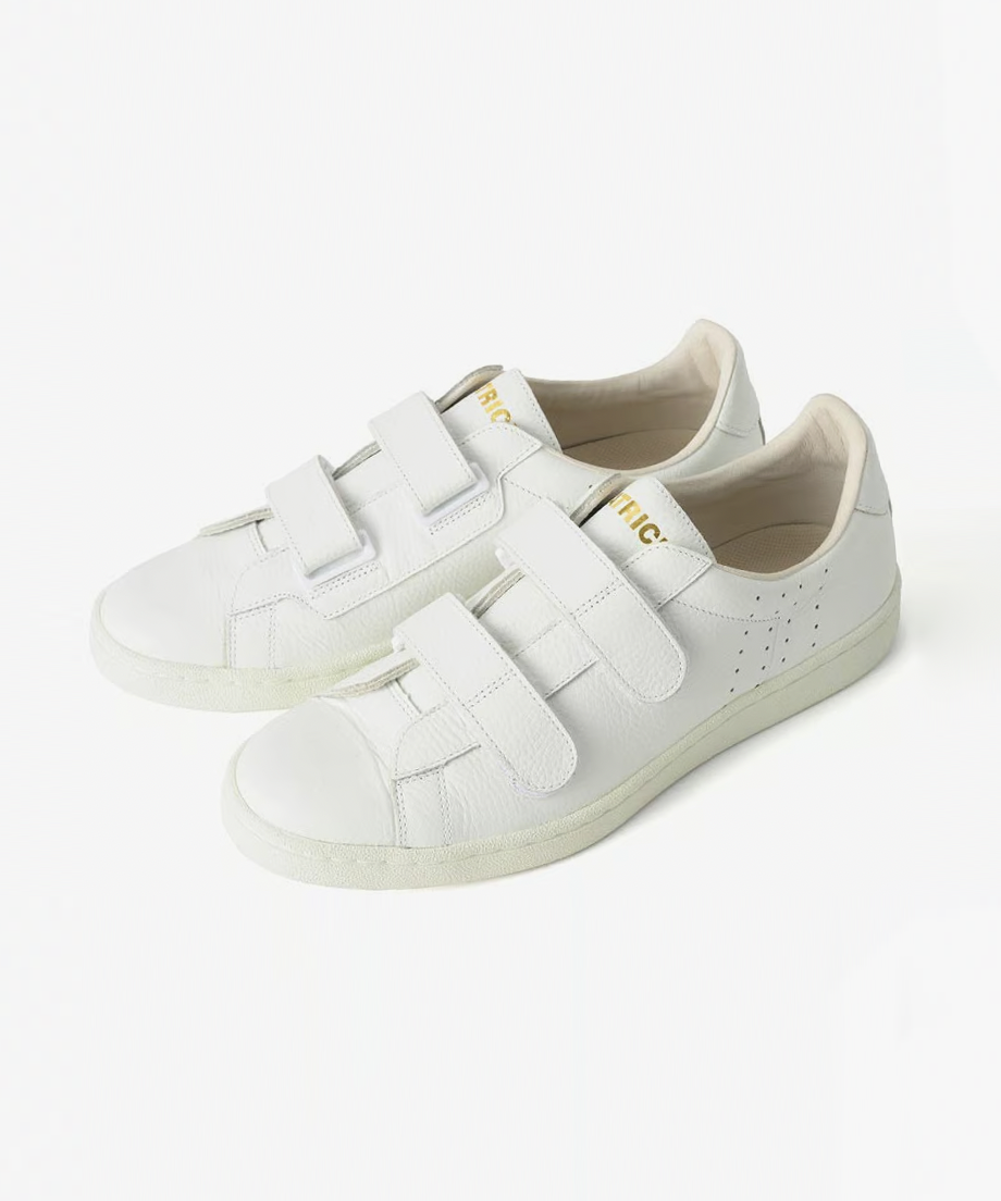 スニーカー / White