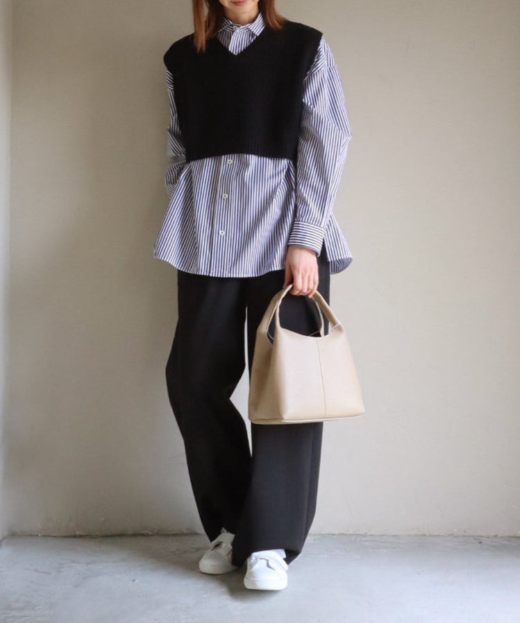 スニーカー / White