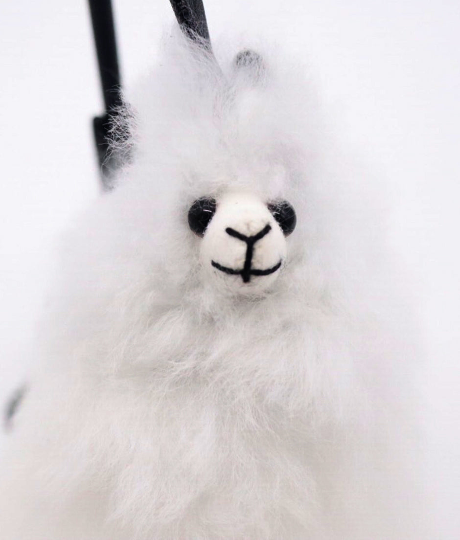 ALPACA バッグチャーム / White