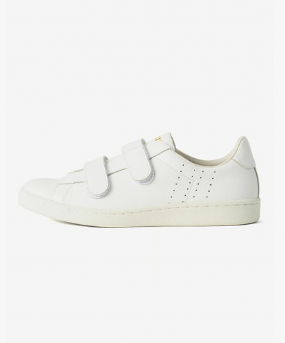 スニーカー / White