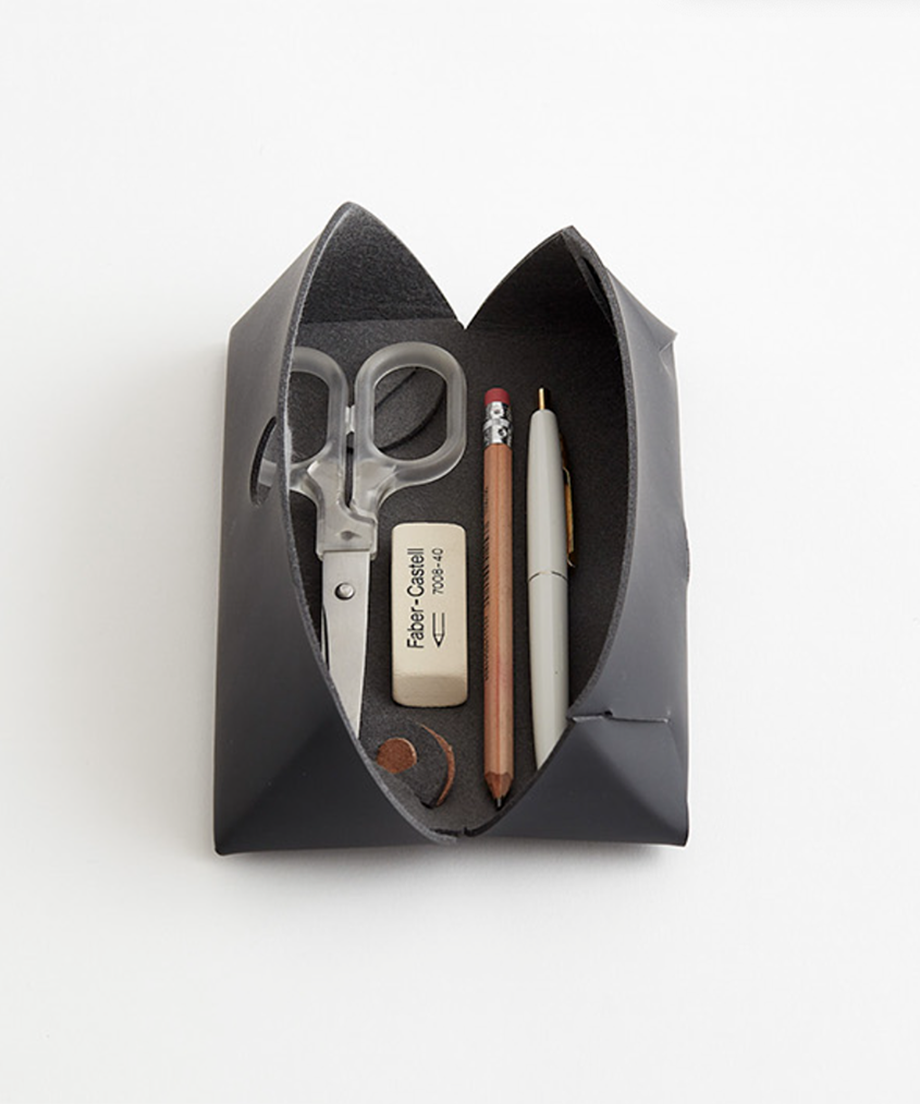 ペンケース / Black