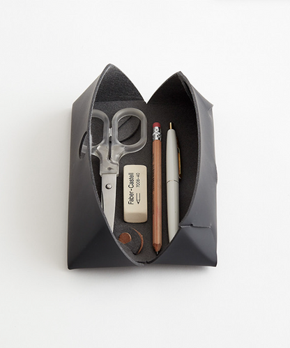 ペンケース / Black