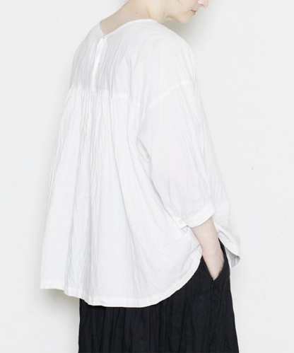 プルオーバー / Off White