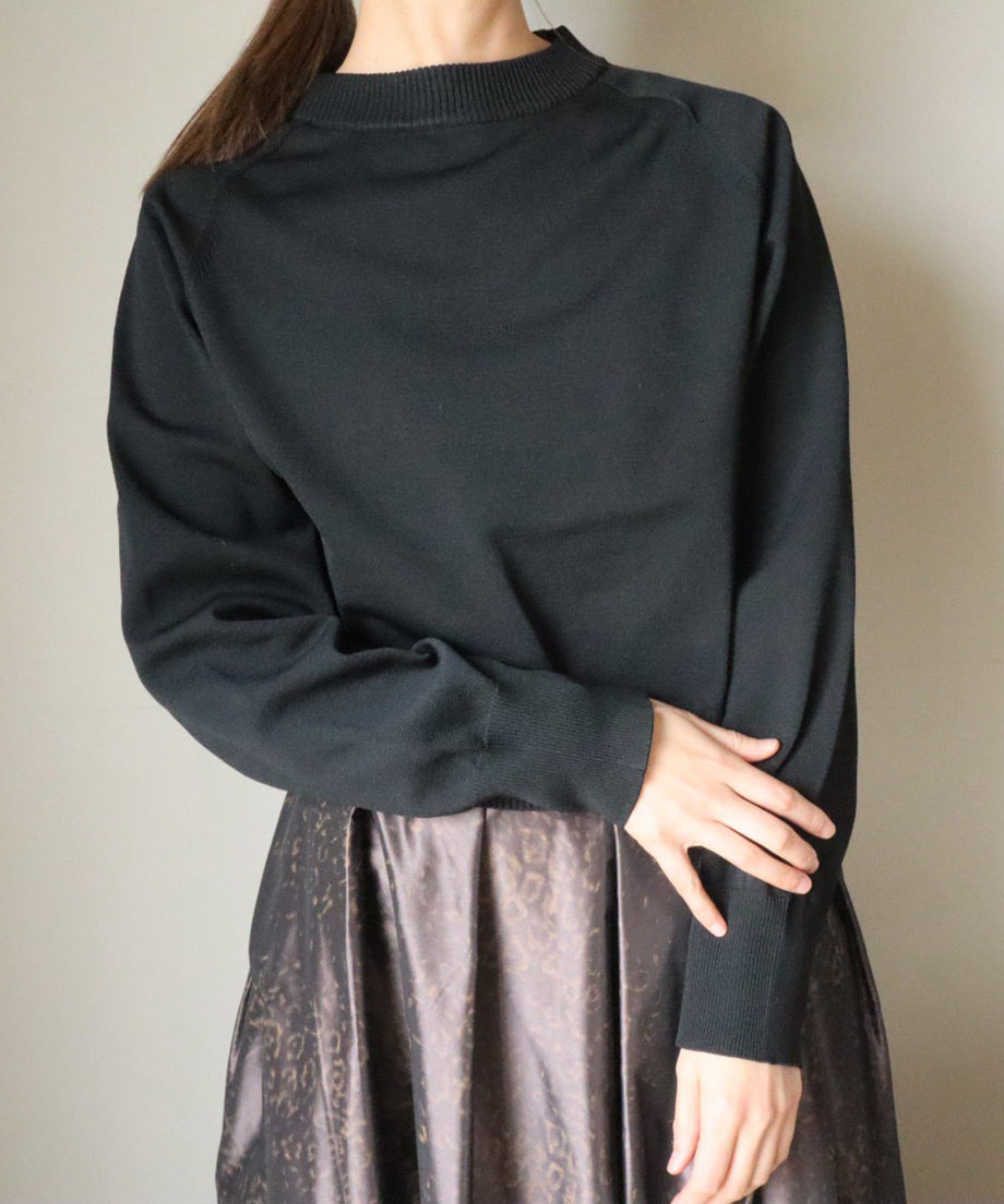 プルオーバー / Black