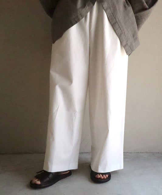 イージーパンツ / Off White