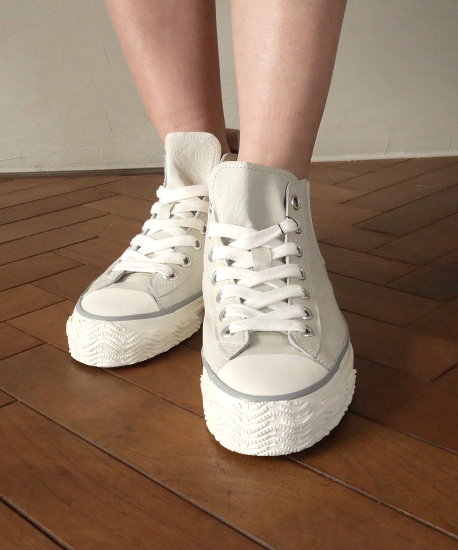 スニーカー / ivory