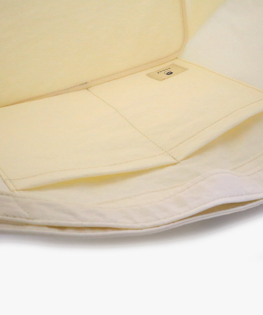 NYRON 4 / White
