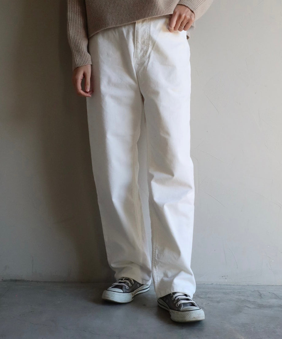 ハイライズストレートパンツ / Off White