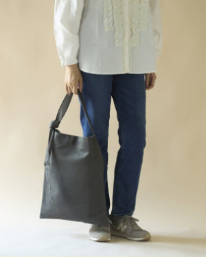 ZUTA MUSUBI / Charcoal Gray